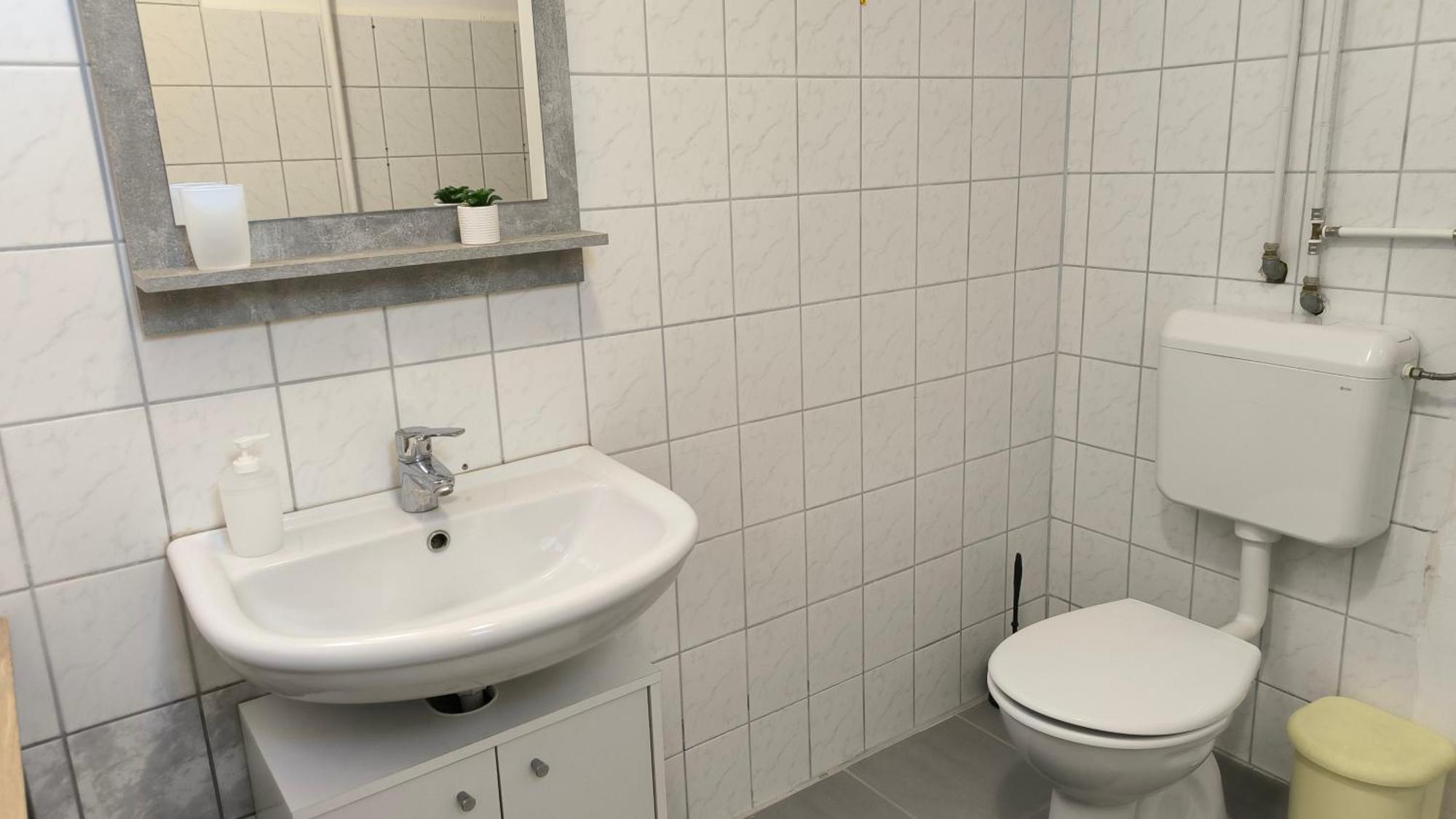 Hotel Oerveny Vendeghaz Tiszafüred Zimmer foto